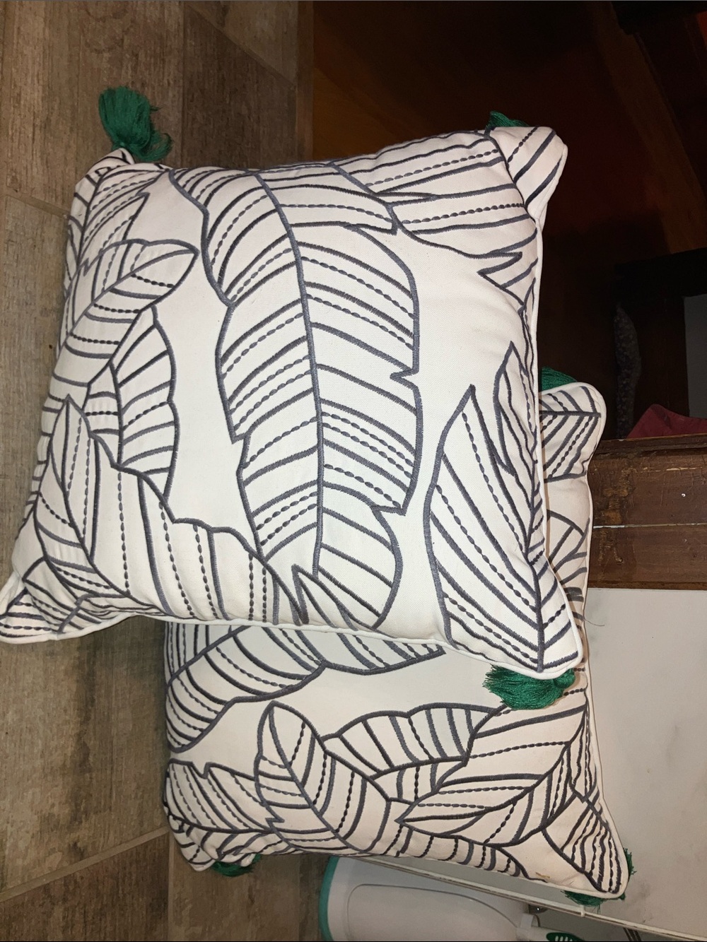 PIER 1 IMPORTS Throw Pillow Pair in Cream w/Grey Leaf and 4 Tassels